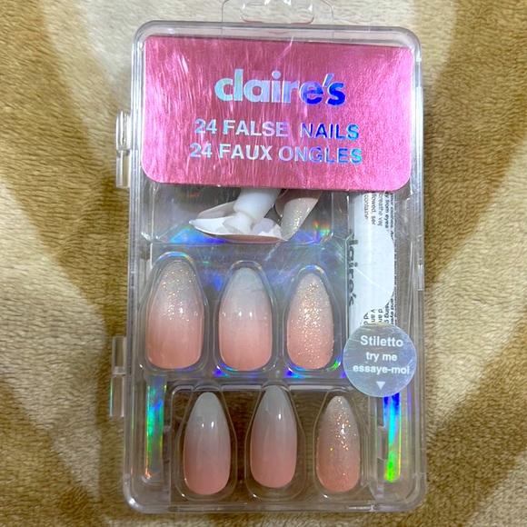 Fake nails by Claire’s